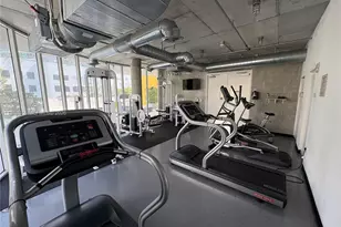 444 NE 30th St, Miami, FL 33137 - Photo 17