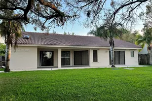 6641 NW 52nd St, Coral Springs, FL 33067 - Photo 31