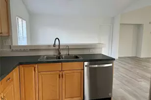 6641 NW 52nd St, Coral Springs, FL 33067 - Photo 7