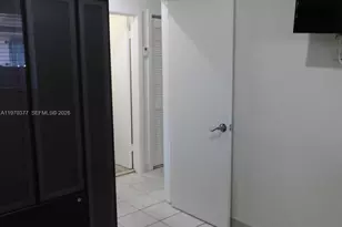 620 NW 58th Ct, Miami, FL 33126 - Photo 25