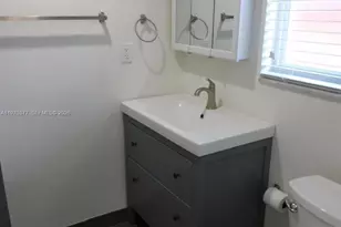 620 NW 58th Ct, Miami, FL 33126 - Photo 19