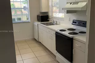 2268 SE 27th Dr, Homestead, FL 33035 - Photo 13