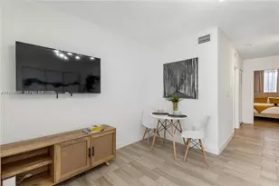 815 NW 30th St, Miami, FL 33127 - Photo 5