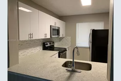 8700 N Sherman Cir #305, Miramar, FL 33025 - Photo 5