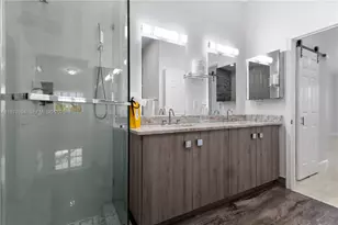 621 NE 8th Ave, Fort Lauderdale, FL 33304 - Photo 21