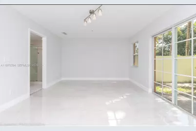 621 NE 8th Ave #1-A, Fort Lauderdale, FL 33304 - Photo 19