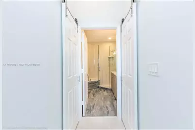 621 NE 8th Ave, Fort Lauderdale, FL 33304 - Photo 13