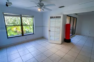 956 Mockingbird Ln, Plantation, FL 33324 - Photo 27