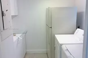 956 Mockingbird Ln, Plantation, FL 33324 - Photo 35