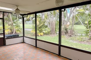 956 Mockingbird Ln, Plantation, FL 33324 - Photo 15