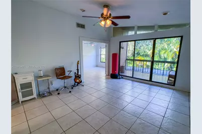 956 Mockingbird Ln #500, Plantation, FL 33324 - Photo 21