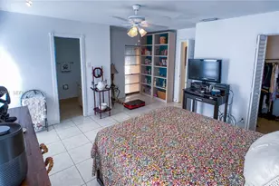 956 Mockingbird Ln, Plantation, FL 33324 - Photo 21