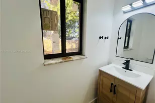 19133 NW 35th Ave, Miami Gardens, FL 33056 - Photo 21