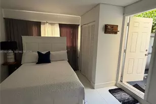 45 SW 28th Rd, Miami, FL 33129 - Photo 3