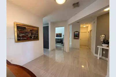 10832 NW 84th St, Doral, FL 33178 - Photo 7