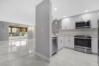 7100 NW 17th St #305, Plantation, FL 33313 - Photo 1