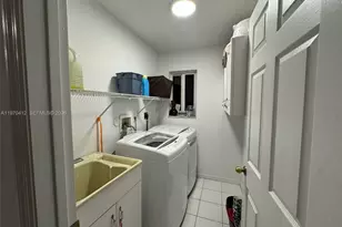 10973 NW 53rd Ln, Doral, FL 33178 - Photo 15