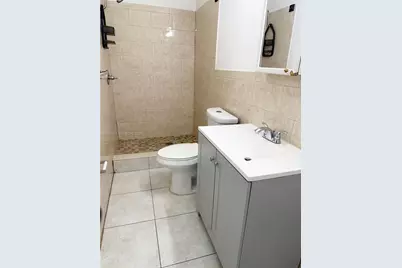 7811 NW 66th Ter, Tamarac, FL 33321 - Photo 17