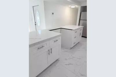 7811 NW 66th Ter, Tamarac, FL 33321 - Photo 5