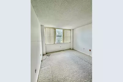 1300 NE Miami Gardens Dr #320E, Miami, FL 33179 - Photo 7