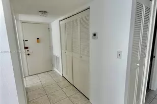 1300 NE Miami Gardens Dr, Miami, FL 33179 - Photo 9