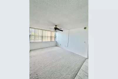 1300 NE Miami Gardens Dr #320E, Miami, FL 33179 - Photo 3