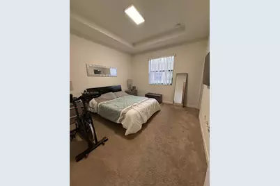 9386 W 33rd Ln, Hialeah, FL 33018 - Photo 9