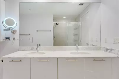 951 Brickell Ave #3607, Miami, FL 33131 - Photo 27