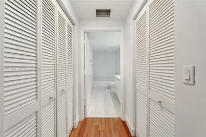 951 Brickell Ave #3607, Miami, FL 33131 - Photo 23