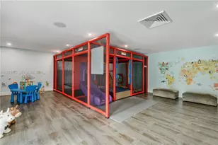 951 Brickell Ave, Miami, FL 33131 - Photo 47