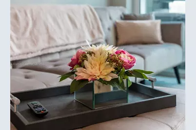 321 NE 26th St #617, Miami, FL 33137 - Photo 3