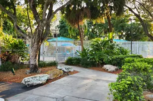 20381 NE 30th Ave, Aventura, FL 33180 - Photo 29