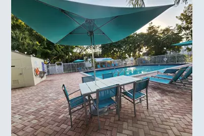 20381 NE 30th Ave #324-7, Aventura, FL 33180 - Photo 27