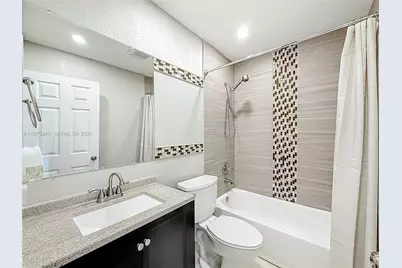 4241 NW 74th Ave, Lauderhill, FL 33319 - Photo 15