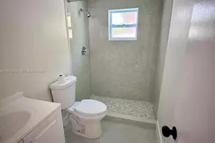 6777 NW 4th St, Margate, FL 33063 - Photo 9