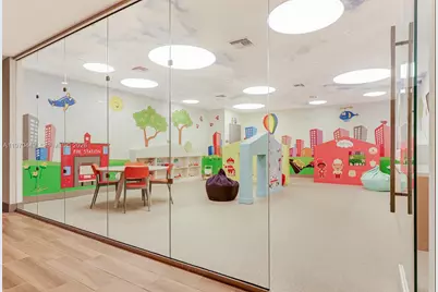 5350 NW 84th Ave #601, Doral, FL 33166 - Photo 33