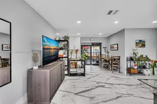 6781 Franklin St, Hollywood, FL 33024 - Photo 9