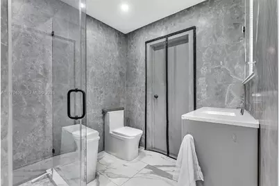 6781 Franklin St, Hollywood, FL 33024 - Photo 15