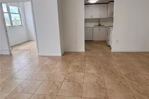 2829 Indian Creek Dr, Miami Beach, FL 33140 - Photo 5