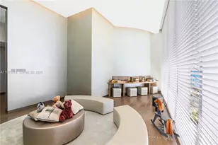 18975 Collins Ave, Sunny Isles Beach, FL 33160 - Photo 45