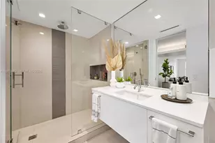 199 Ocean Ln Dr, Key Biscayne, FL 33149 - Photo 29