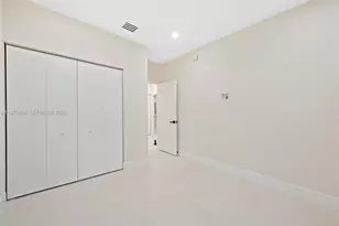 8511 NW 141st Terrace, Miami Lakes, FL 33016 - Photo 17