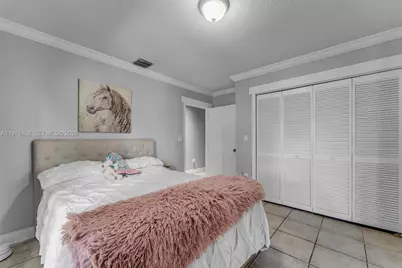 20076 SW 190th St, Miami, FL 33187 - Photo 17