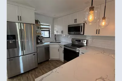 3800 Palm Ave #217, Hialeah, FL 33012 - Photo 1