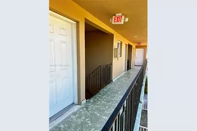 1836 SW 6th St, Miami, FL 33135 - Photo 9