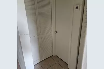 3396 Foxcroft Rd #113, Miramar, FL 33025 - Photo 55