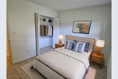 3396 Foxcroft Rd #113, Miramar, FL 33025 - Photo 5