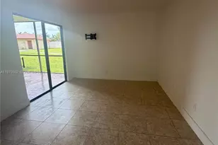3396 Foxcroft Rd, Miramar, FL 33025 - Photo 11