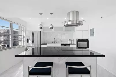 2801 NE 183rd St #1016W, Aventura, FL 33160 - Photo 9