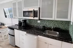 19201 Collins Ave, Sunny Isles Beach, FL 33160 - Photo 9